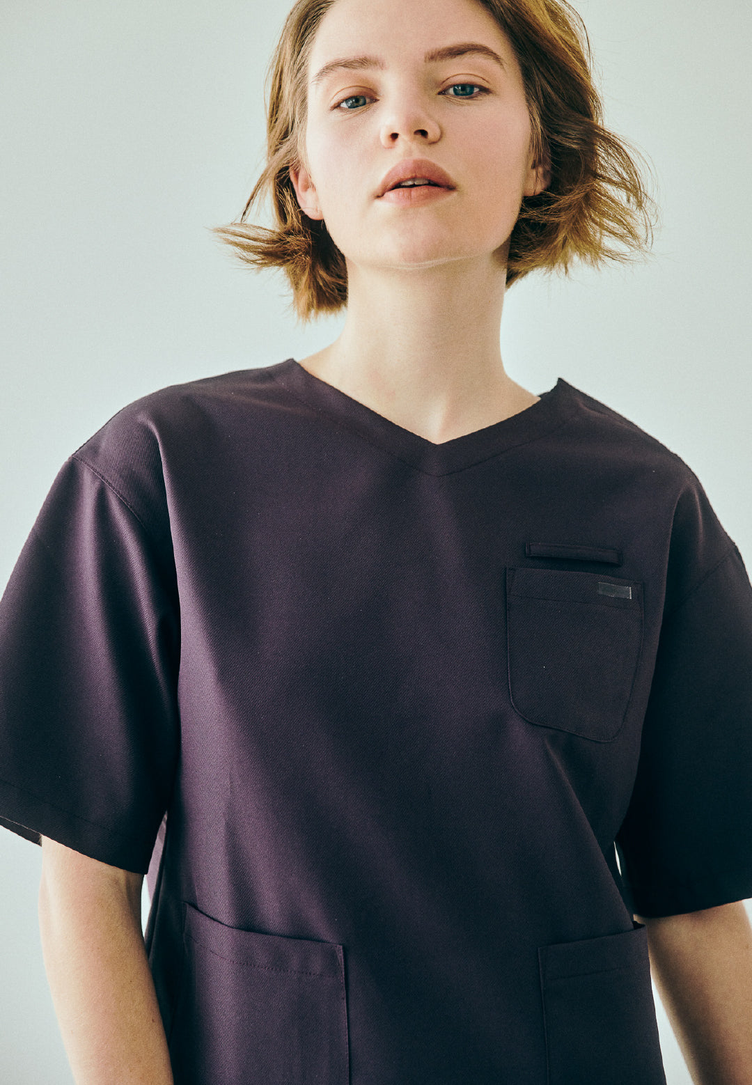 スクラブトップスダイアゴナル オーバーサイズ V-NECK 66-196311